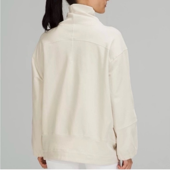 Lululemon LA Packable Pullover to Pillow Turtleneck - Picture 2 of 6